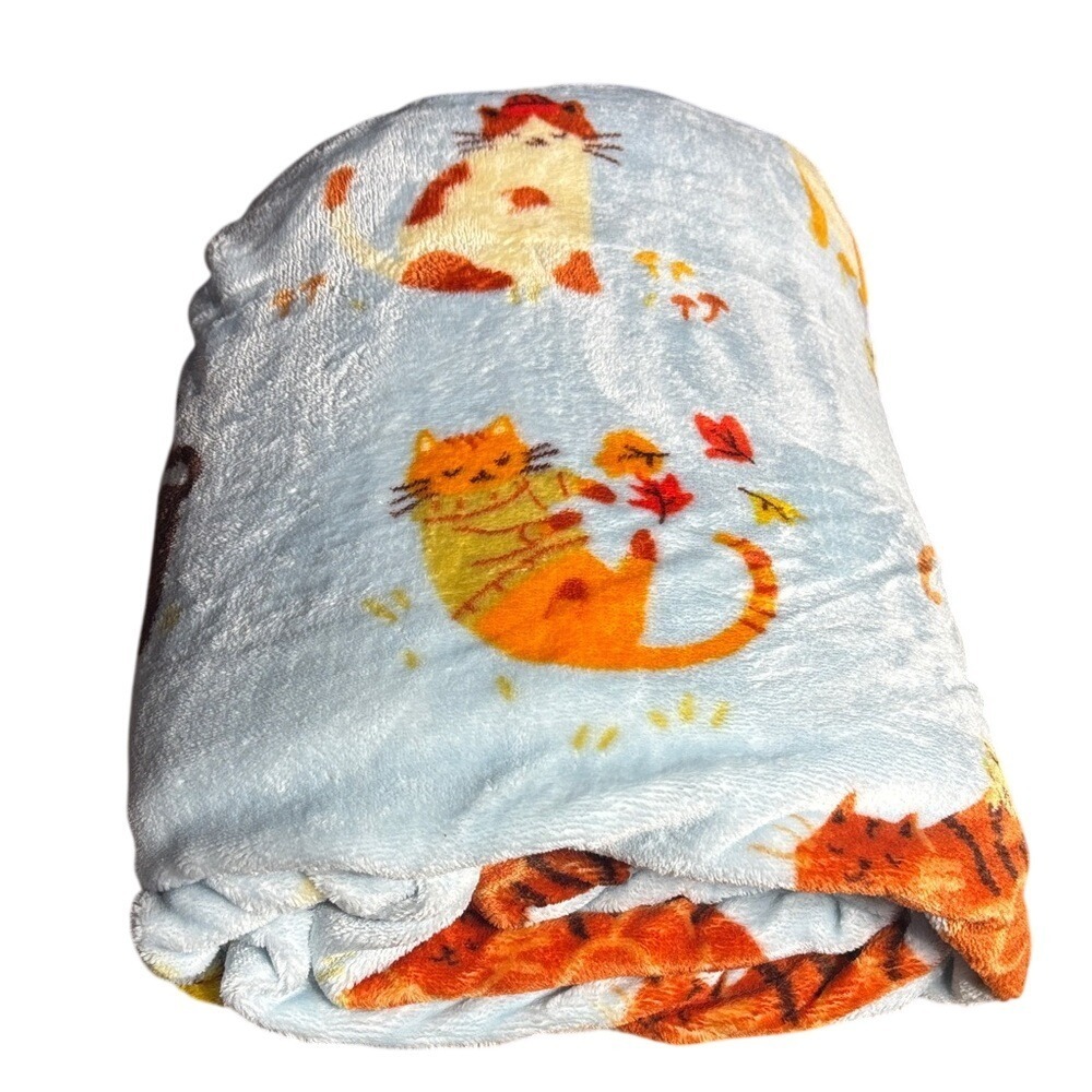 The Big One Supersoft Plush Throw Blanket Oversized Playful Cats 5ft by 6ft NEW